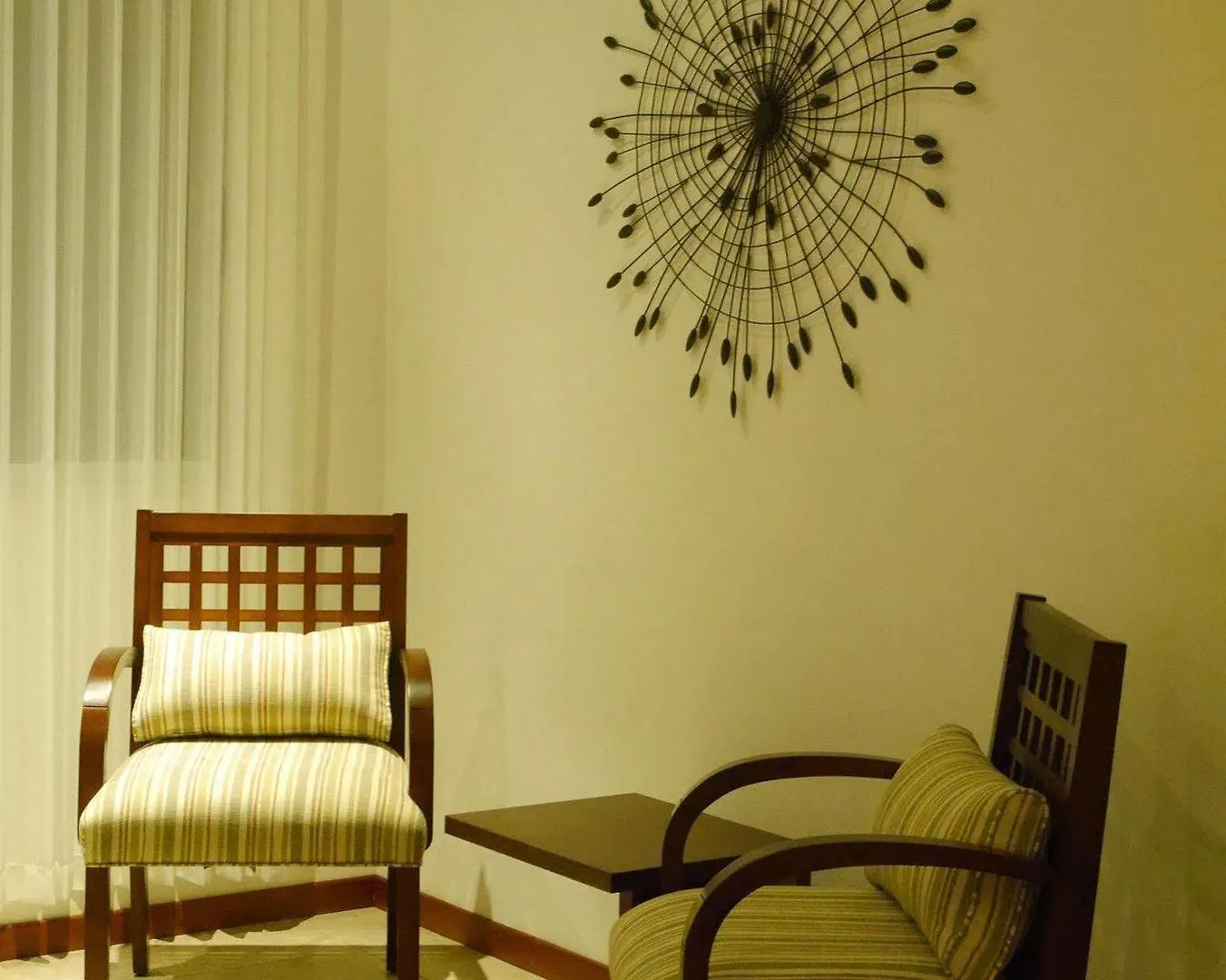 ****  Hotel Cucuve Puerto Ayora  Ecuador